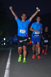 BIB: 6242
                            <button type="button" onclick="openModal(3263949)" class="btn btn-primary btn-sm float-right btn-popup" data-toggle="modal" data-target=".modal-high-quality">
                        <i class="fas fa-shopping-cart"></i> Add to Cart
                    </button>
                                            <button type="button" onclick="isThisMe(3263949, true)" class="btn btn-success btn-sm float-right btn-popup btn-isme hidden" data-toggle="tooltip" data-placement="bottom" title="นี่คือรูปของคุณใช่ไหม คลิกที่นี่เพื่อเอาเข้าอัลบั้ม">
                        <i class="fas fa-plus"></i> Add to album
                    </button>
                    <button type="button" onclick="isThisMe(3263949, false)" class="btn btn-warning btn-sm float-right btn-popup btn-isnotme hidden">
                        <i class="fas fa-ban"></i> Remove from album
                    </button>